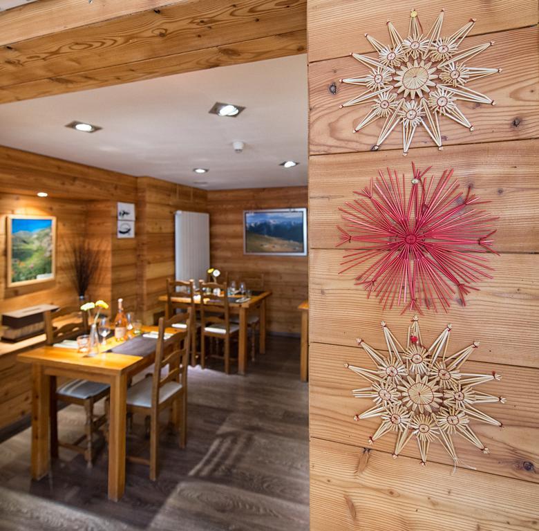 Chalet De Lanza Abries Exterior photo